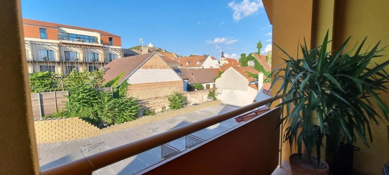 Apartman Viktorie Mikulov Exterior photo